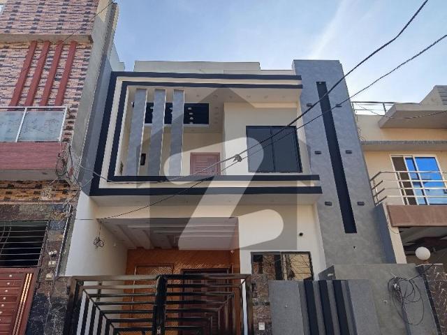 Prime Location 4 Marla House For Sale In Green Valley