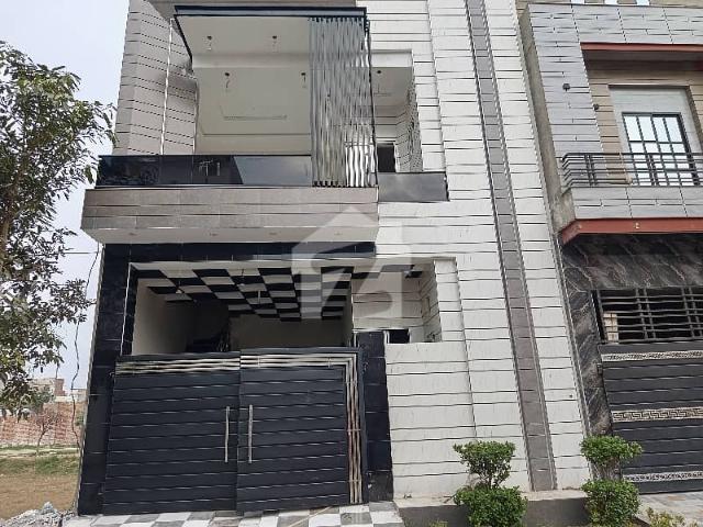 Prime Location 4 Marla House In Oasis Orchard Is Available For sale