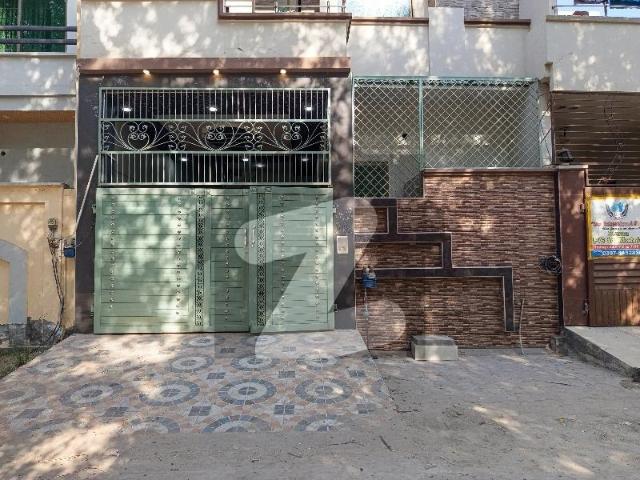 Prime Location 4 Marla House In Stunning Four Season Housing Is Available For sale Four Season Housing