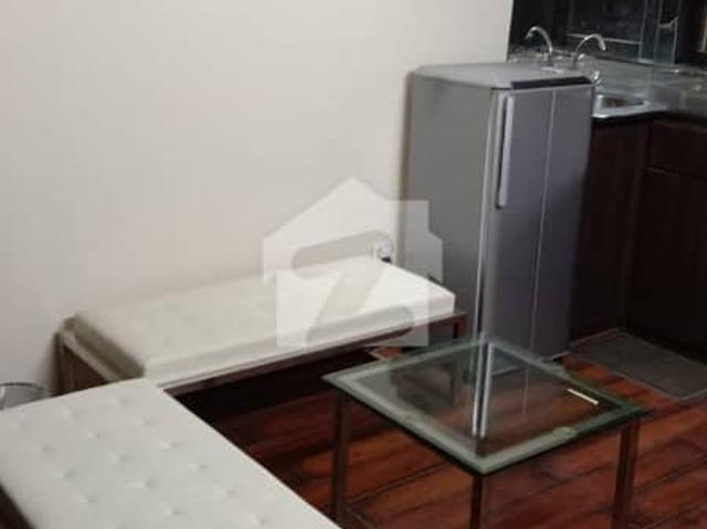 Prime Location 500 Square Feet Flat Up For Rent In Bukhari Commercial Area