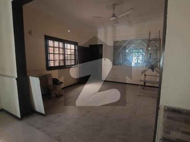Prime Location 500 Square Yards House Ideally Situated In DHA Phase 5