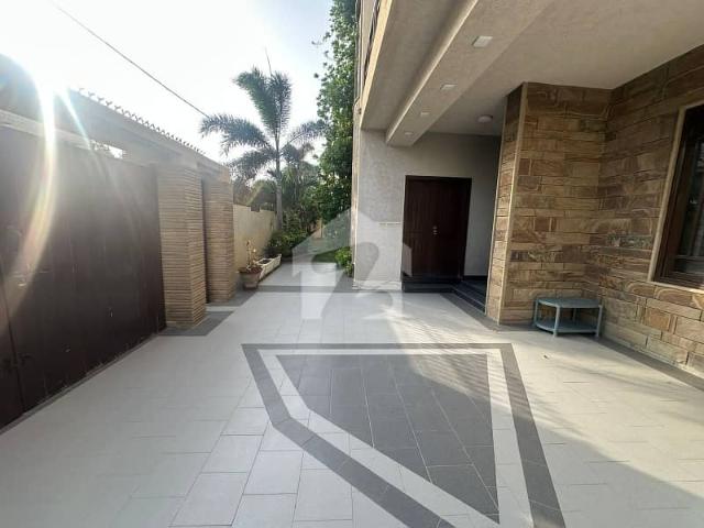 Prime Location 500 Square Yards House In DHA Phase 6 Best Option