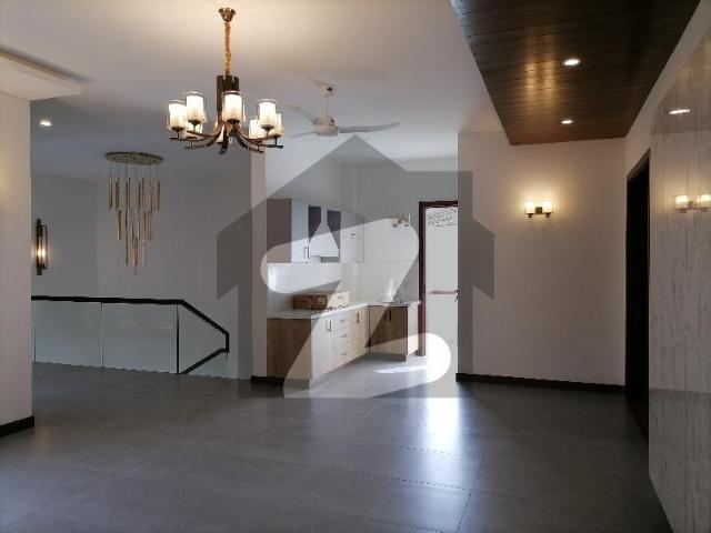 Prime Location 500 Square Yards House Is Available For rent DHA Phase 4