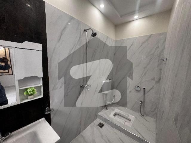 Prime Location 5 Marla House available for sale in Royal Palm City, Gujranwala Royal Palm City