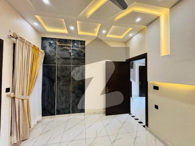 Prime Location 5 Marla House Available In Citi Housing Society For sale Citi Housing Society