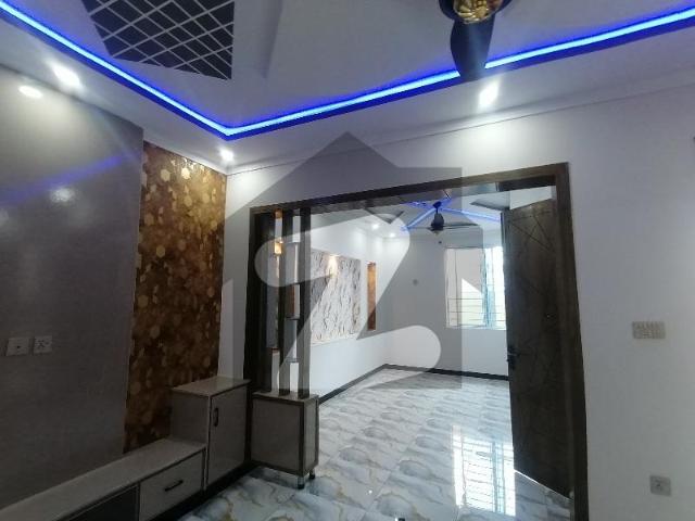 Prime Location 5 Marla House For Sale In Airport Housing Society Sector 4