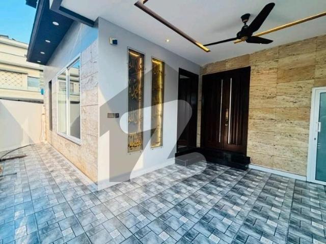 Prime Location 5 Marla House Ideally Situated In Citi Housing Society