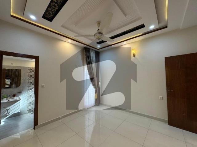 Prime Location 5 Marla House In Only Rs. 21500 Royal Palm City Block D