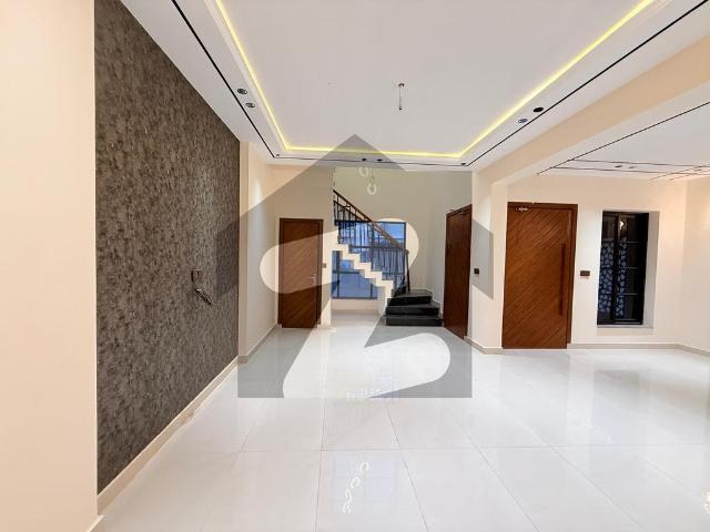 Prime Location 5 Marla House In Royal Orchard Is Available For Sale Royal Orchard