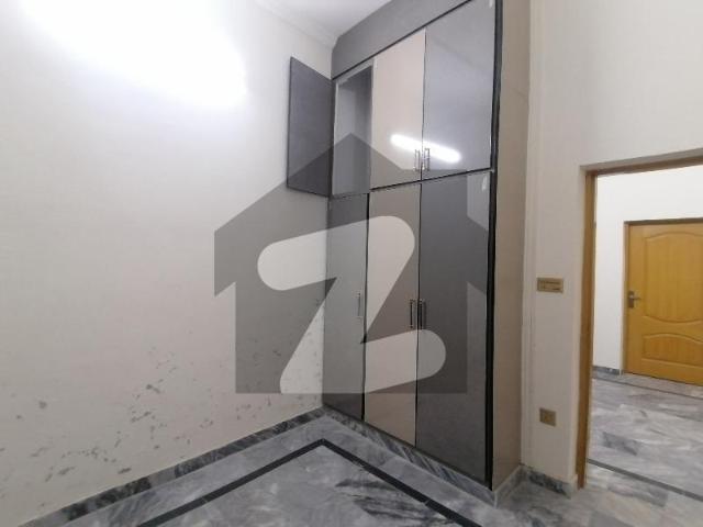 Prime Location 5 Marla House Is Available For sale In Airport Housing Society Sector 4