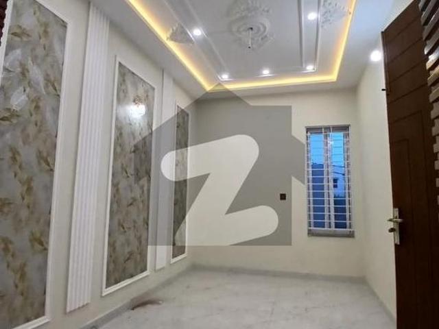 Prime Location 5 Marla House with Modern Elevation for Sale Location: Near T Chowk, Shalimar Colony
