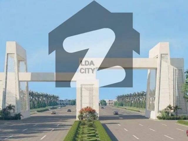 Prime Location 5 Marla Q Block Plot For Sale in LDA City Lahore