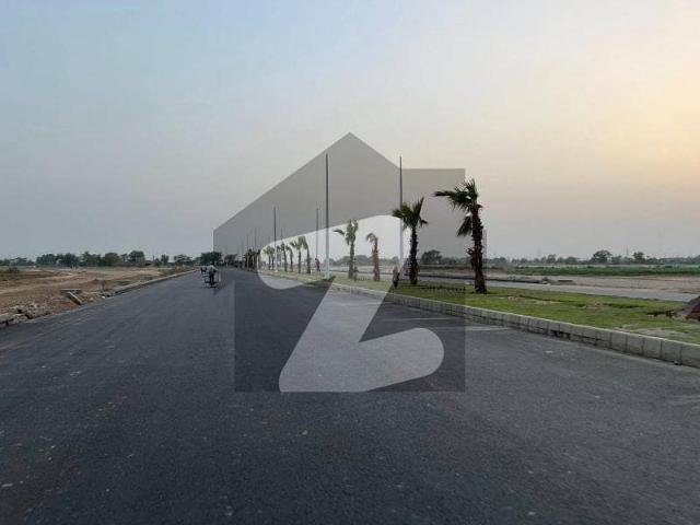 Prime Location 5 Marla Residential Plot For Sale in CC Block, LDA City Lahore