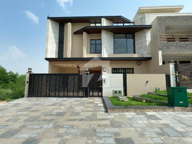 Prime Location 6Bed Luxury Designer House For Sale In D 12/1 Islamabad