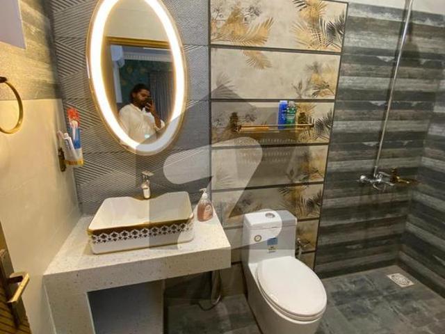 Prime Location 760 Square Feet Flat available for rent in Buch Villas Phase 2 Afzal Block, Multan Buch Executive Villas