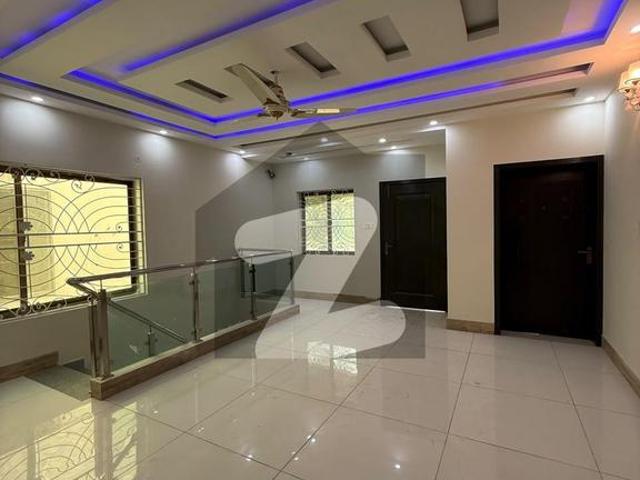 Prime Location 7 Marla House For Sale In Buch Executive Villas