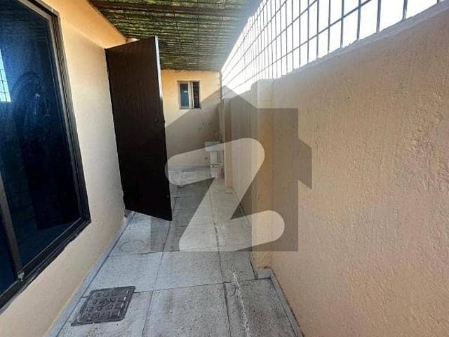 Prime Location 7 Marla House In Central Citi Housing Society For rent