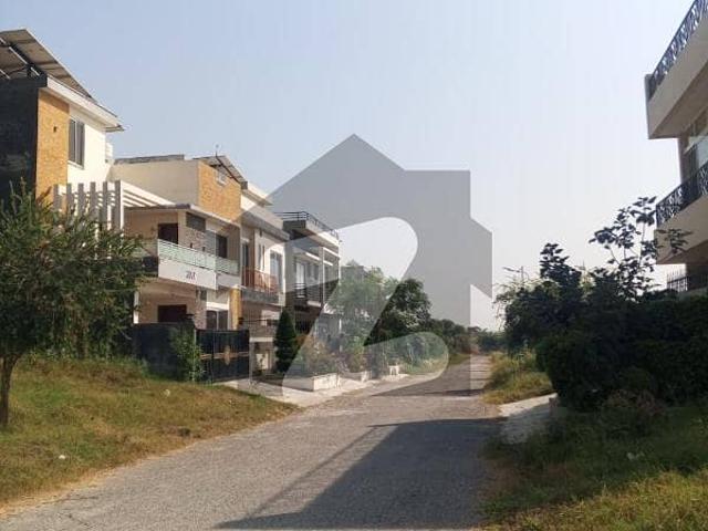 Prime location 7 Marla Plot for sale Block E B 17 ISLAMABAD