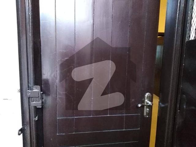 Prime Location 900 Square Feet Flat For sale In Beautiful Tauheed Commercial Area