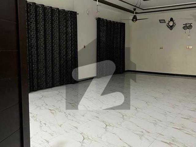 Prime location 13 marla house is available for sale Wapda Town