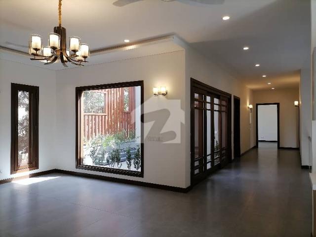 Prime Location 1000 Square Yards House In DHA Defence Of Karachi Is Available For Sale