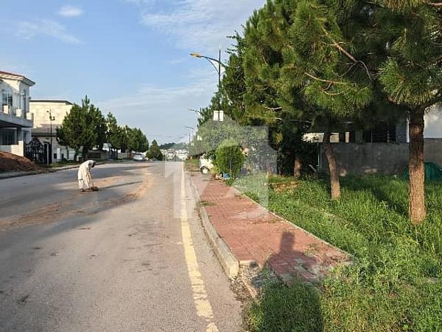 Prime Location 10 Marla For Sale In Sector B1 Bahria Enclave Islamabad