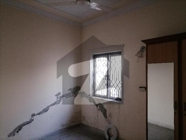 Prime Location 10 Marla Flat In Askari 5 Best Option Askari 5