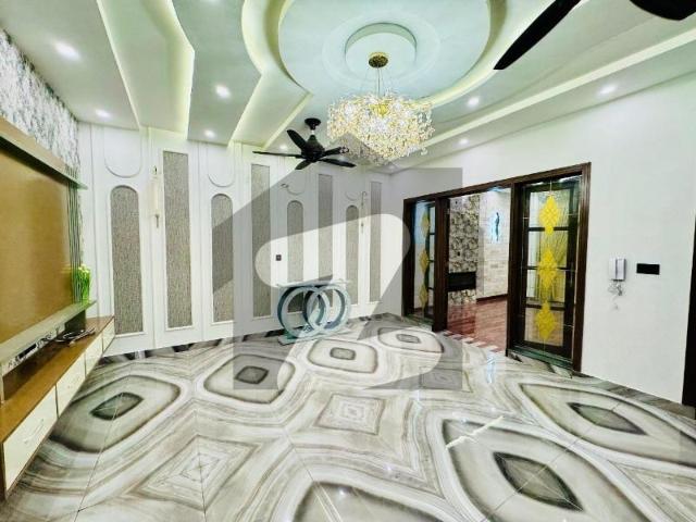 Prime Location 10 Marla House available for sale in, Citi Housing Society
