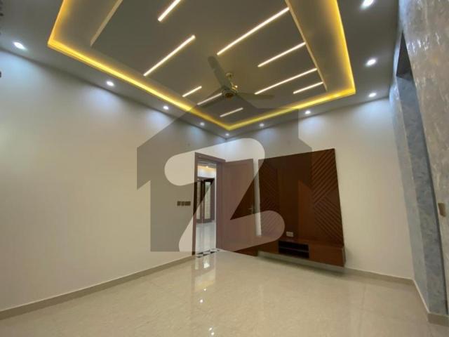 Prime Location 10 Marla House For sale In Citi Housing Society