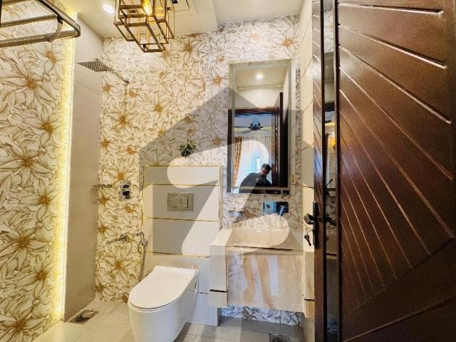 Prime Location 10 Marla House For sale In Citi Housing Society