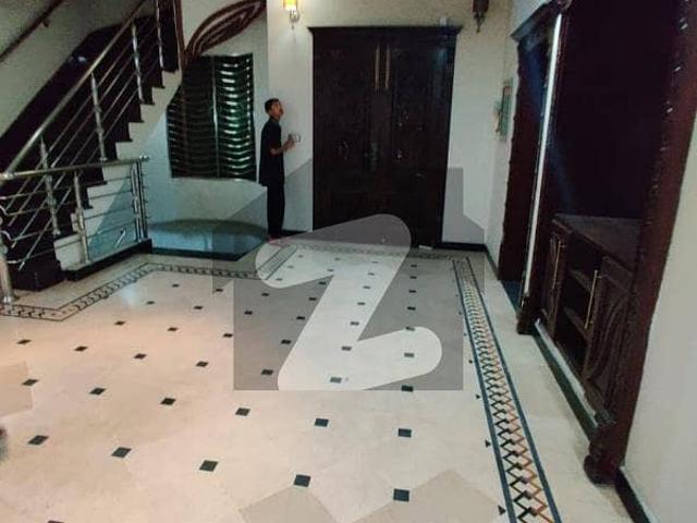 Prime Location 10 Marla House Ideally Situated In Wapda Town Block C1