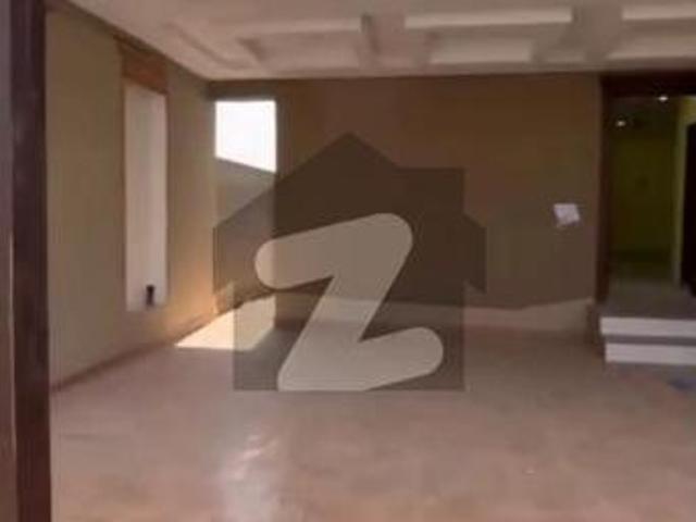 Prime Location 10 Marla House Is Available For rent In Wapda Town Phase 2