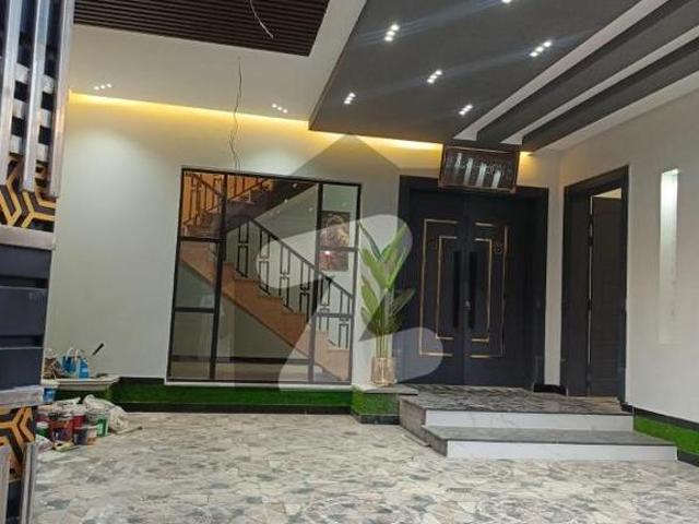 Prime Location 10 Marla House Is Available In Affordable Price In Sudais Villas