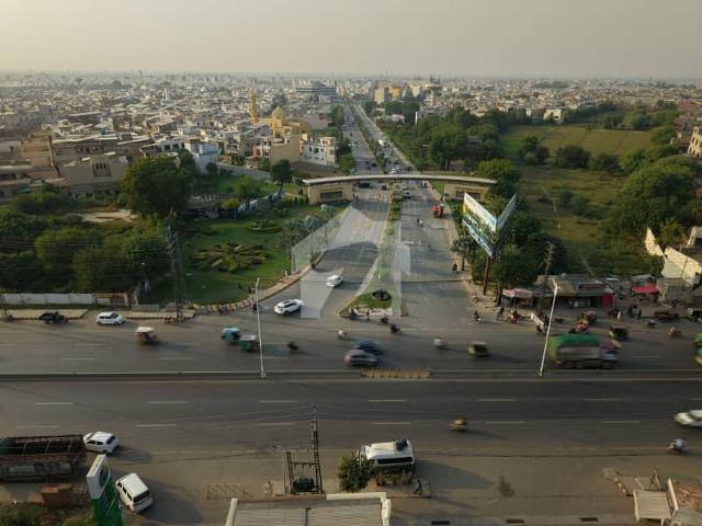 Prime Location 10 Marla Plot For Sale In Silver Block, Park View City, Lahore