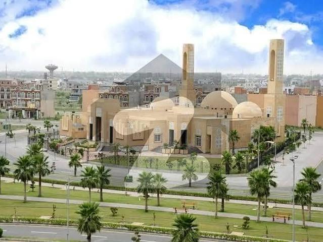 Prime Location 10 Marla Residential Plot Available For Sale In Royal Palm City Block F, Gujranwala