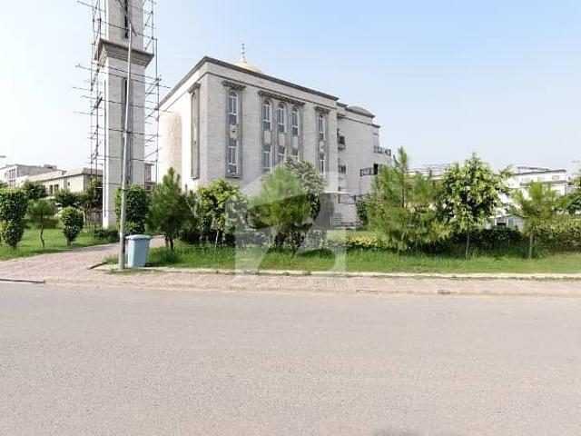 Prime Location 10 Marla Residential Plot Is Available For Sale