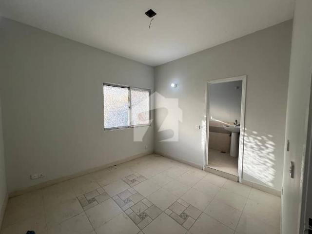 Prime Location 120 Square Yards House For sale In Naya Nazimabad Block B