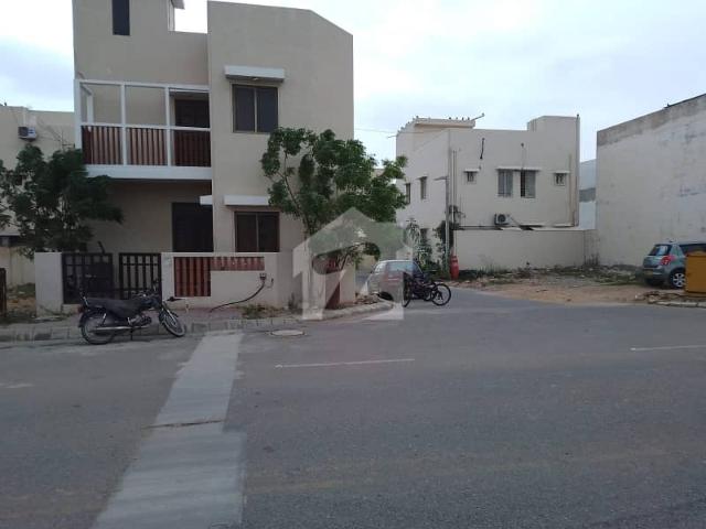 Prime Location 120 Square Yards Residential Plot For sale In Naya Nazimabad