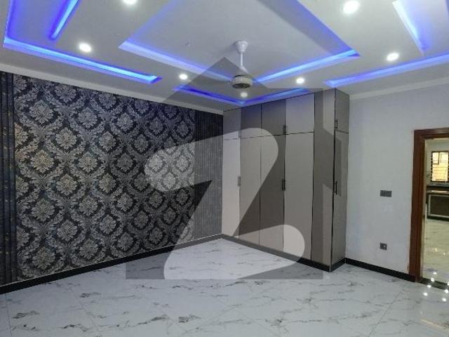 Prime Location 12 Marla House For Sale In The Perfect Location Of Airport Housing Society Sector 3