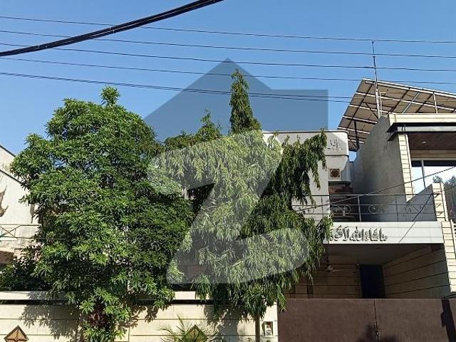 Prime Location 12 Marla House For Sale In Rs. 40000 Only Satiana Road