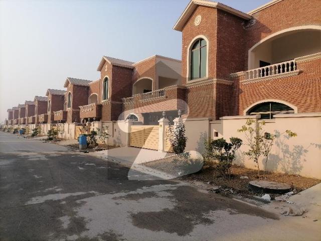 Prime Location 12 Marla House In DHA Defence For sale At Good Location DHA Villas