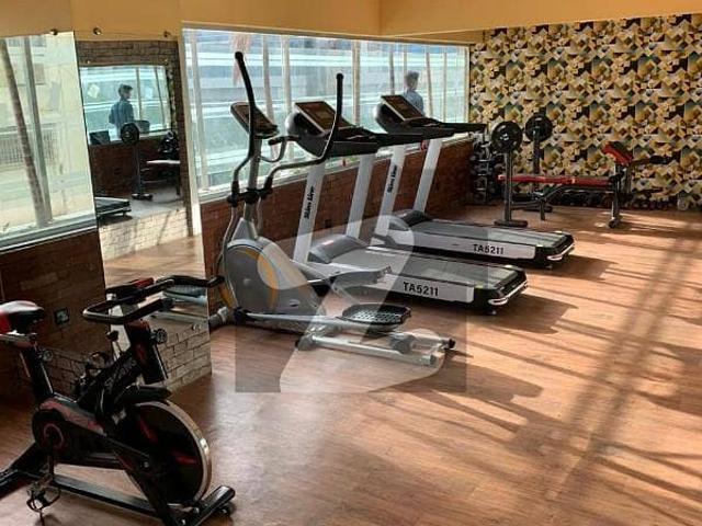 Prime Location 1900 Square Feet Flat For sale In PECHS Block 6