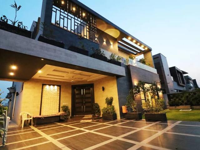 Prime Location 1 Kanal Beautiful House For Sale In DHA Phase 7 Lahore DHA Defence ID 89983