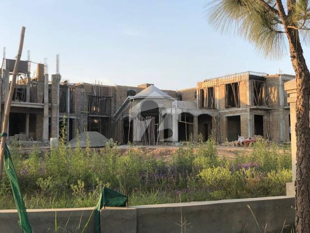 Prime Location 1 Kanal Corner Plot For Sale In Gulberg Residencia Block A Islamabad