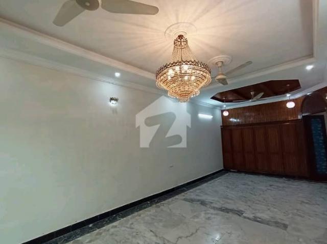 Prime Location 1 Kanal House Available For Sale In I 8