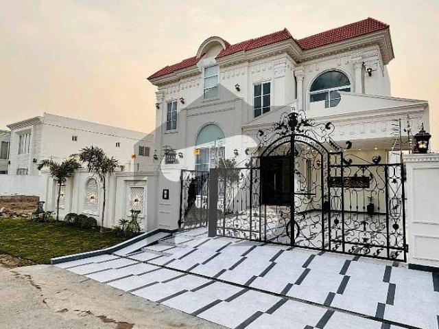 Prime Location 1 Kanal House For sale In Citi Housing Society