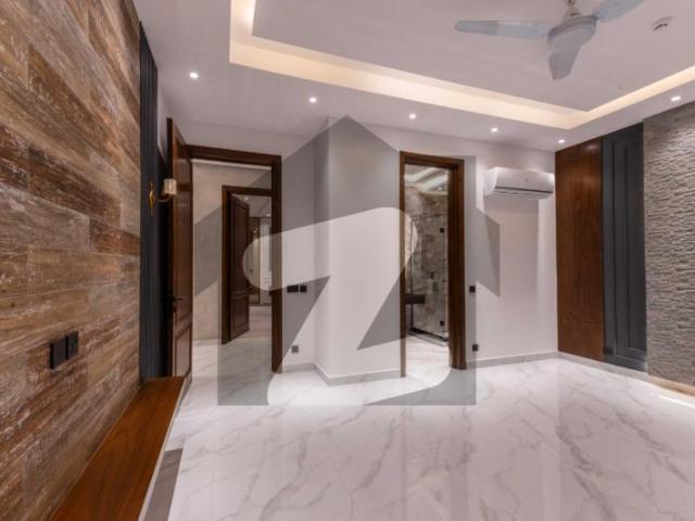 Prime Location 1 Kanal House For Sale In DHA Phase 8 Lahore By Haram Estate & Builders DHA Phase 8