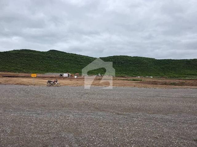 Prime Location 1kanal Lumsumpayment Plot available For Sale in Margalla Enclave DHA Islamabad Sector Lake District Street 2