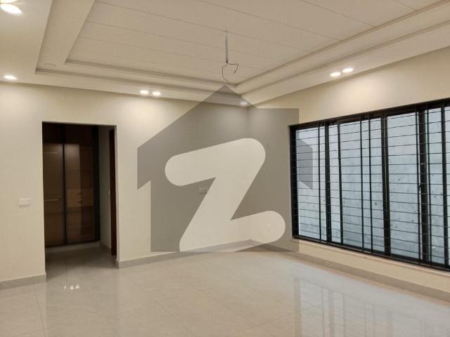 Prime Location 20 Marla House In Wapda Town Phase 2 Block Q Wapda Town Phase 2