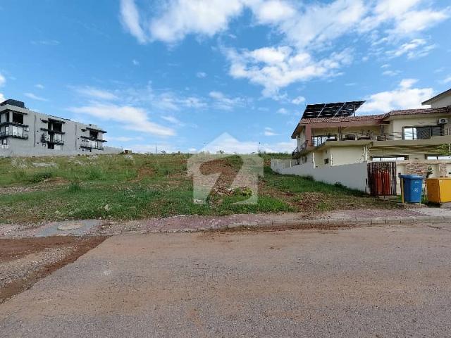 Prime Location 22 Marla Residential Plot In DHA Phase 3 Block B Best Option